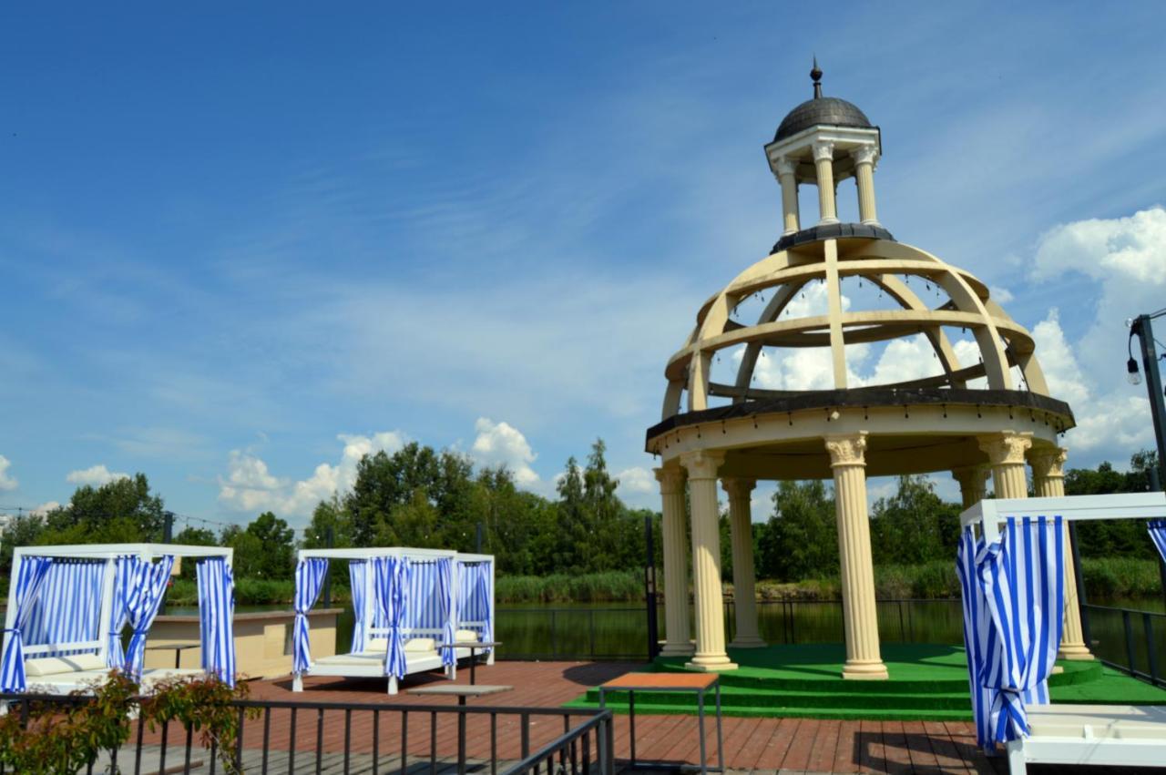 Hotel Venecia Palace Michałowice Buitenkant foto