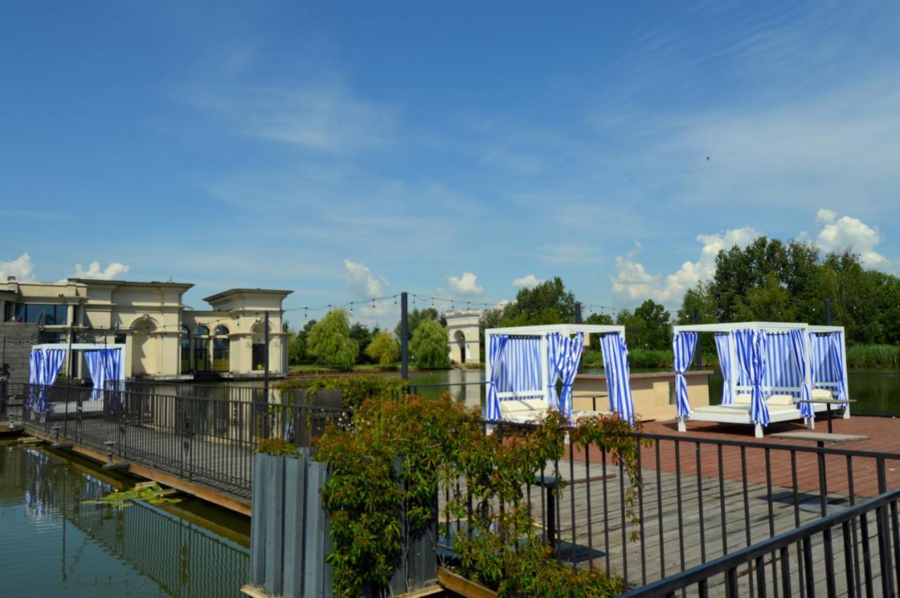 Hotel Venecia Palace Michałowice Buitenkant foto