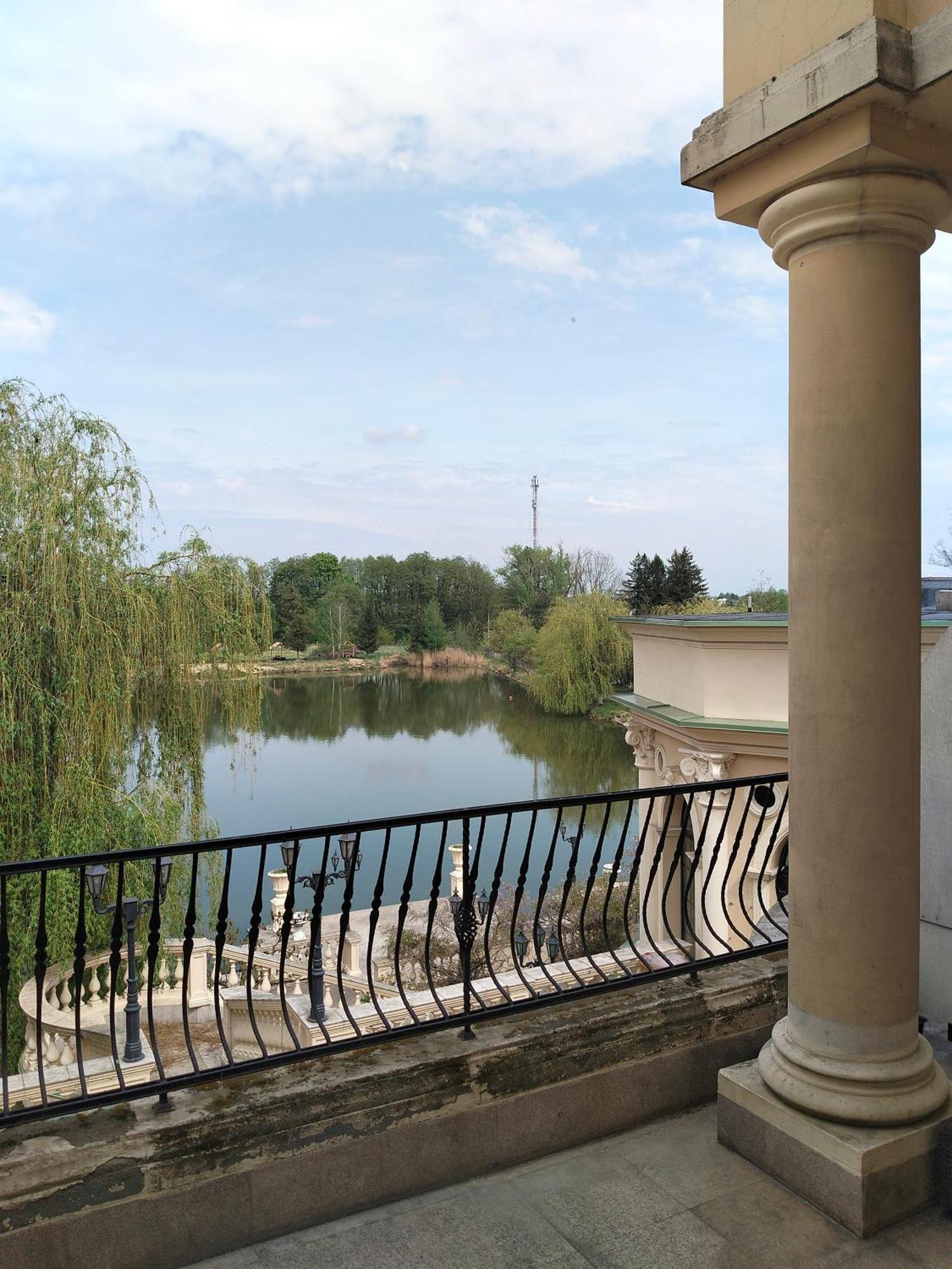 Hotel Venecia Palace Michałowice Buitenkant foto